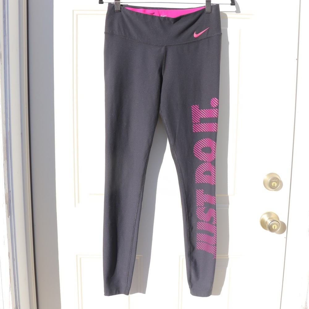 Nike Just Do It Leggings size M